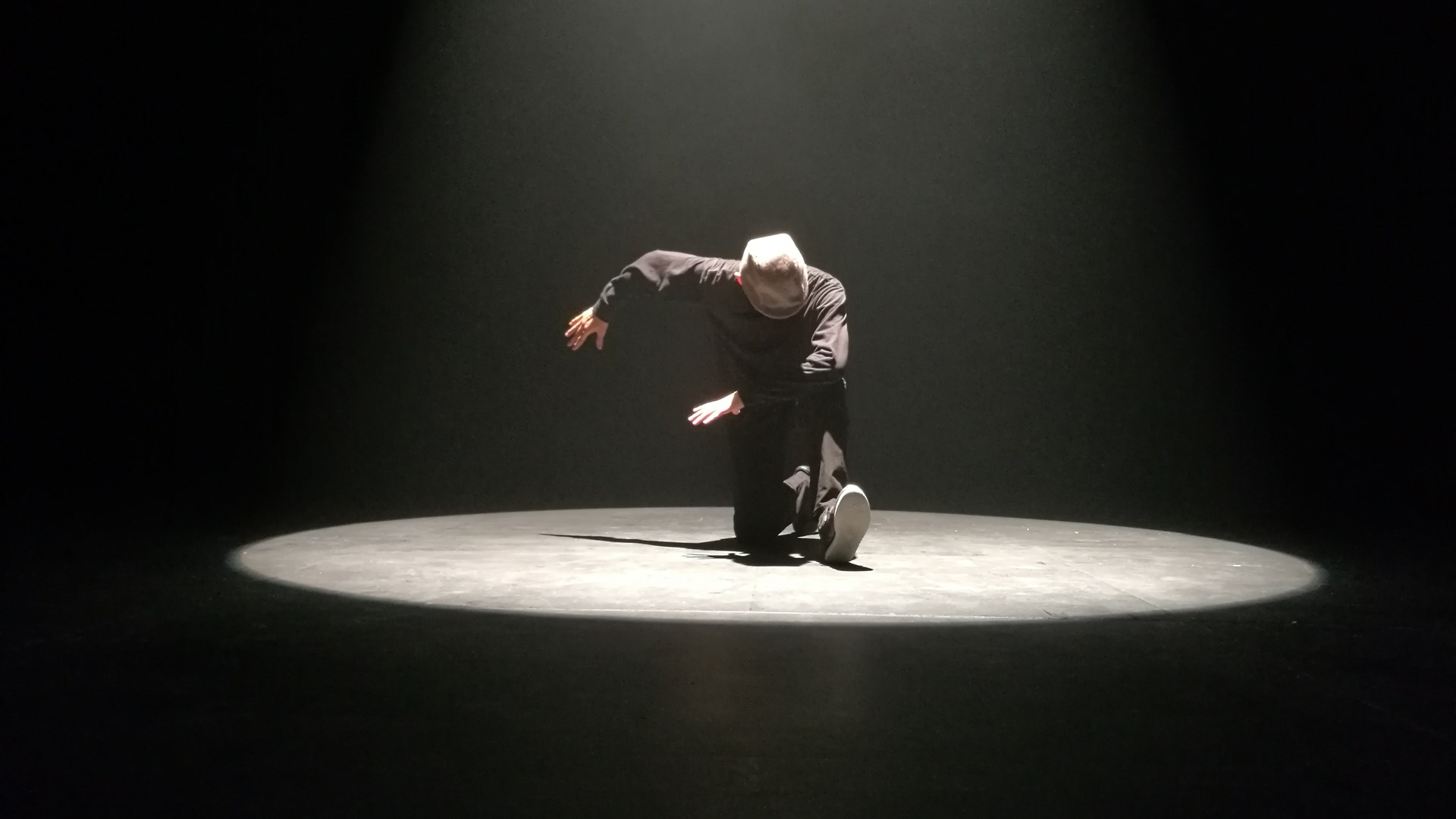 Like Pinocchio (MusicVideo) - Gratis