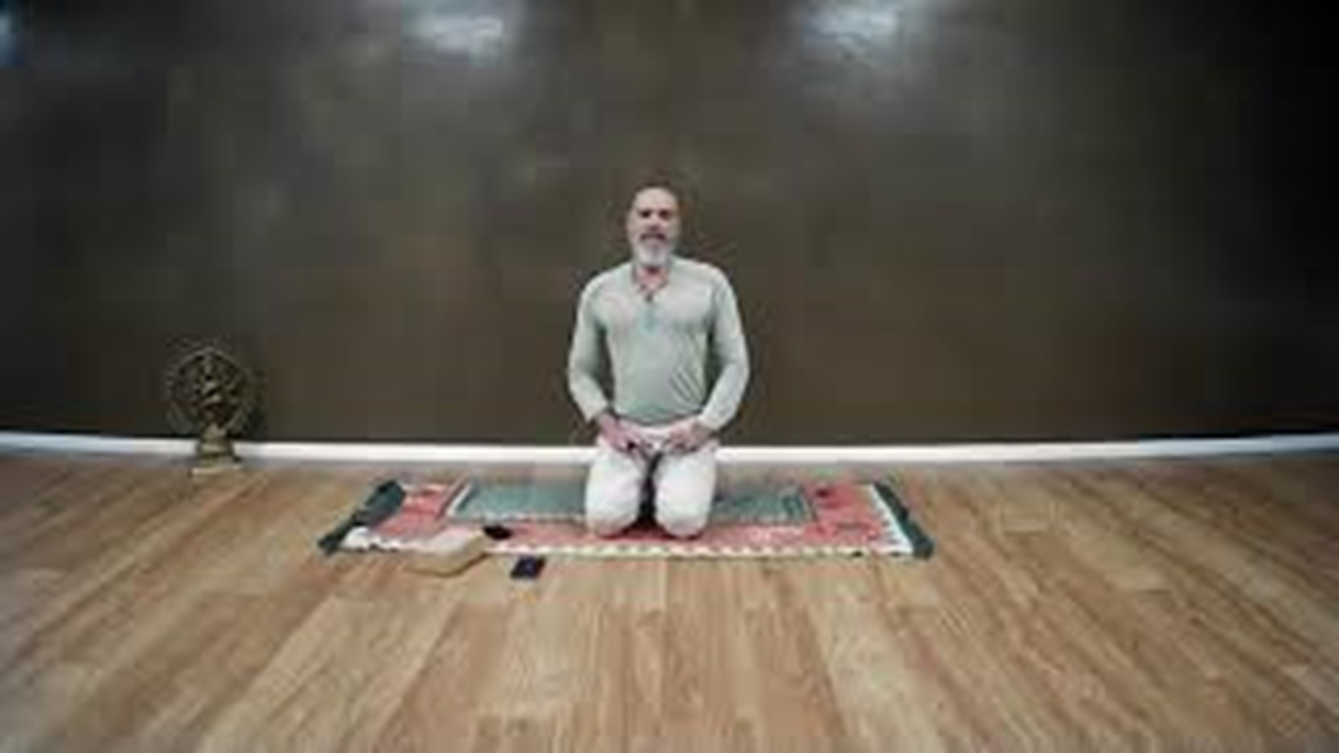 Yin Yoga, 60 min. med Jullius Aldus Søndergaard