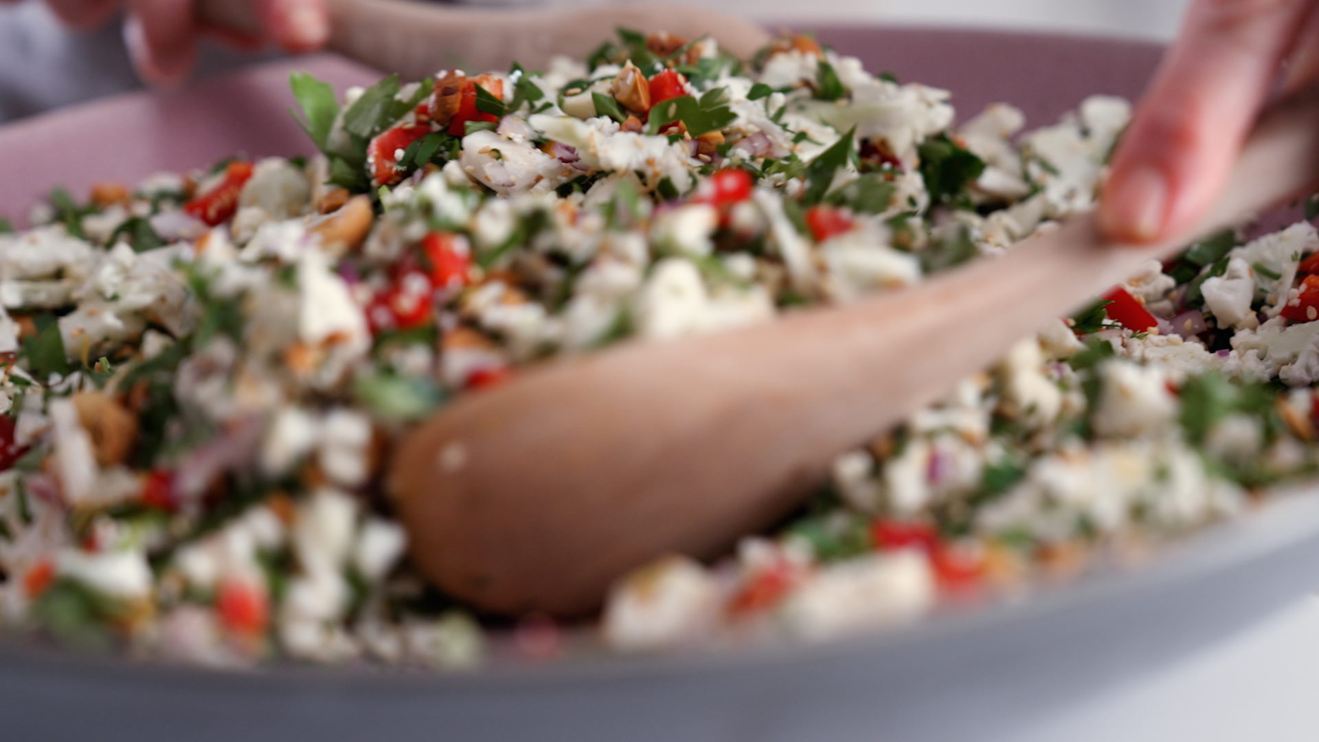 Den rå kål - Kammas blomkåls-tabouleh, 12 min.